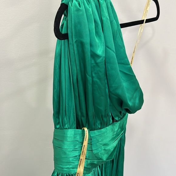 Bronx and Banco Camilla Gown in Emerald - Picture 11 of 11